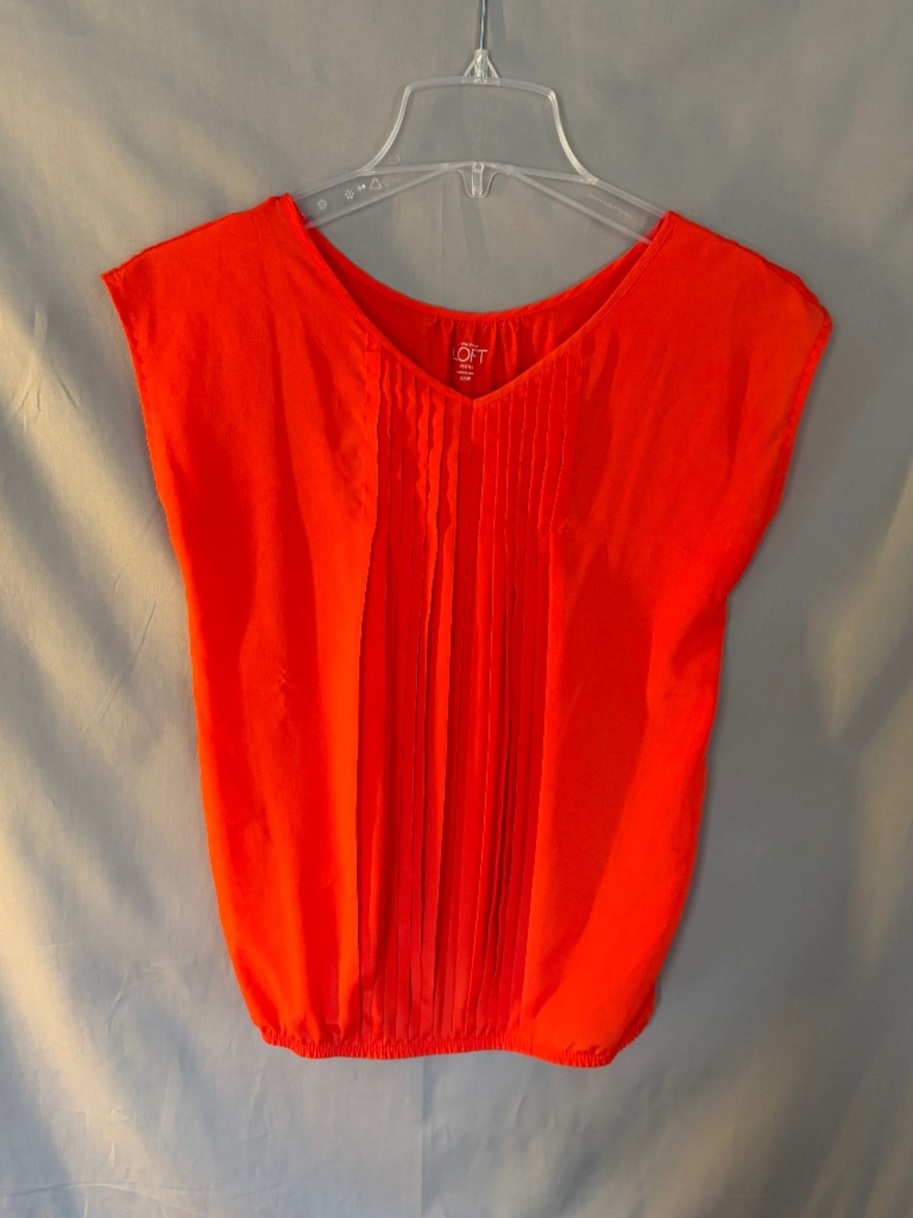 LOFT Sleeveless Blouse with (NwoT)